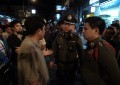 ผู้ประกอบการรถตุ๊กตุ๊กป้ายเหลือง ยอมเปิดถนนทางเข้าออกป่าตองทุกเส้นทางแล้ว หลังผู้การภูเก็ตลงเจรจาหาข้อยุติ แต่ยังมีบางส่วนไปร่วมตัวที่หน้าสถานีตำรวจภูธรกะทู้ต่อ