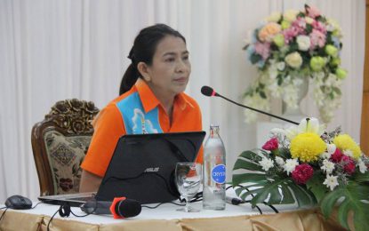 รองผวจ.สุราษฎร์ธานีเปิดโครงการลดการใช้พลังงานในภาครัฐ ปี 2561
