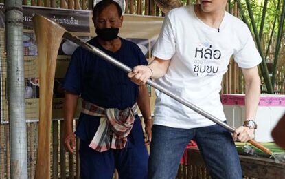 7 หนุ่มหล่อ มาร์ช-โทนี่-ฟิล์ม-พีช-บี้-เจษ-มาสุ ร่วมโครงการ “คนหล่อขอทำดี x ททท”                                                                                                                                                         ใน Mission #คนหล่อช่วยชุมชน กับ 7 ชุมชนที่คุณไม่ควรพลาด!!