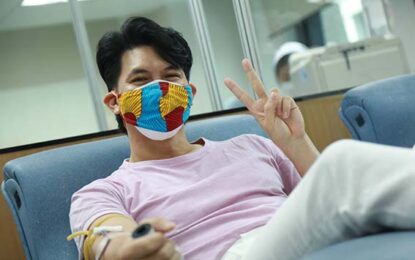 “เคน ธีรเดช” นำทีมนักแสดงบริจาคโลหิต  กิจกรรม #1คนให้หลายคนรับกับรักนิรันดร์จันทรา