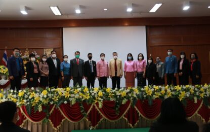 ลำพูน มุ่งพัฒนา ส่งเสริมและเพิ่มทักษะด้านอาชีพแก่นักเรียน ที่ไม่ได้เรียนต่อหลังจบการศึกษาภาคบังคับ ให้มีอาชีพ มีรายได้ ช่วยเหลือตนเองและครอบครัว ให้มีคุณภาพชีวิตที่ดีขึ้น