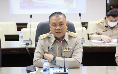 เรวัตฯนายก อบจ.ภูเก็ต ประชุมเตรียมความพร้อมจัดงาน อบจ.สัญจร ณ ร.ร.กะทู้วิทยา