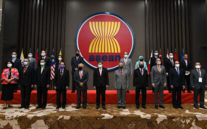 ผู้ช่วยรัฐมนตรีประจำกระทรวงการต่างประเทศเข้าร่วมการประชุมคณะทำงานระดับสูง ณ สำนักเลขาธิการอาเซียน กรุงจาการ์ตา ประเทศอินโดนีเซีย