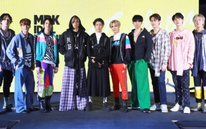 แฟชั่นวีคไอดอล MBK IDOL FASHION WEEK 2022 ตอกย้ำ IDOL CENTER ของเอ็ม บี เค เซ็นเตอร์ แบรนด์แฟชั่นในศูนย์ฯฉายลุคสุดปังในคอนเซปต์ Design with Style , Design with SMILE สนับสนุนดีไซเนอร์คนรุ่นใหม่ การขึ้นแคทวอล์คครั้งแรกของแบรนด์ DEC.FEX และ MORPH8NE