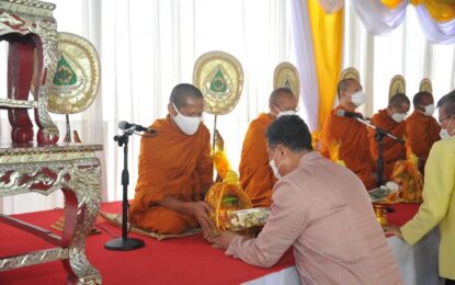 ปลัด มท. เป็นประธานเปิด “พิพิธภัณฑ์ภาพถ่ายพระราชพิธีบรมราชาภิเษก” จังหวัดอ่างทอง เน้นย้ำ ขยายผลไปยังทุกจังหวัด เพื่อถ่ายทอดองค์ความรู้พระราชพิธีสำคัญของประเทศให้กับเด็ก เยาวชน และพี่น้องประชาชน อย่างยั่งยืน