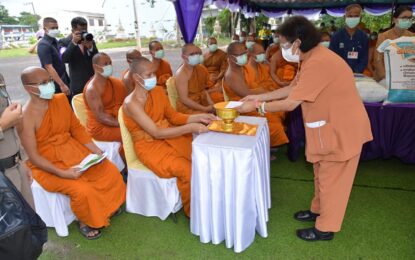 สมเด็จพระกนิษฐาธิราชเจ้า กรมสมเด็จพระเทพรัตนราชสุดา ฯ สยามบรมราชกุมารี เสด็จพระราชดำเนินไปทรงติดตามการดำเนินโครงการตามพระราชดำริของกลุ่มโรงเรียนพระปริยัติธรรม แผนกสามัญศึกษา ณ โรงเรียนวัดประชานิมิตโสภิตธรรมภาณ อำเภออุทุมพรพิสัย จังหวัดศรีสะเกษ