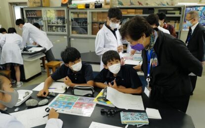 “คุณหญิงกัลยา” เยือนญี่ปุ่น ประชุมความร่วมมือ รร.วิทยาศาสตร์จุฬาภรณฯ กับสถาบันโคเซ็น พร้อมเยี่ยมชม รร. “Meikei High School” ต่อยอดความร่วมมือ