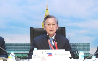 นายชวน หลีกภัย ประธานรัฐสภา ในฐานะประธานการประชุมประจำปีรัฐสภาภาคพื้นเอเชียและแปซิฟิก ครั้งที่ 30 และประธานคณะกรรมการบริหาร เป็นประธานการประชุมคณะกรรมการบริหาร โดยมี ศ.พิเศษพรเพชร วิชิตชลชัย ประธานวุฒิสภา หัวหน้าคณะผู้แทนรัฐสภาไทยในการประชุม APPF นายเกียรติ สิทธีอมร นายอิสระ เสรีวัฒนวุฒิ สมาชิกรัฐสภา คณะทำงานทางการเมืองของประธานสภาผู้แทนราษฎร นางพรพิศ เพชรเจริญ เลขาธิการสภาผู้แทนราษฎร และ น.ส.สตีจิตร ไตรพิบูลย์สุข รองเลขาธิการสภาผู้แทนราษฎร เข้าร่วมการประชุม