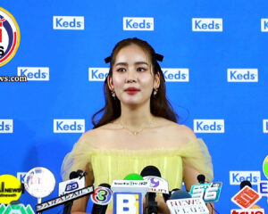 บรรยากาศ   โบว์ เมลดา ร่วมฉลองครบรอบ 9 ปี KEDS THAILANDร่วมกับทอย (เดอะ ทอยส์ )