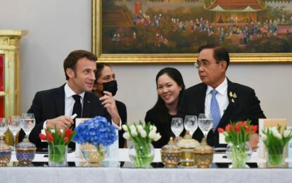 นายกรัฐมนตรีเป็นเจ้าภาพเลี้ยงอาหารกลางวัน ภายหลังหารือทวิภาคีกับนายเอมานูว์แอล มาครง ประธานาธิบดีแห่งสาธารณรัฐฝรั่งเศส ณ ตึกไทยคู่ฟ้า ทำเนียบรัฐบาล