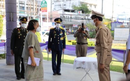 สมเด็จพระกนิษฐาธิราชเจ้า กรมสมเด็จพระเทพรัตนราชสุดา ฯ สยามบรมราชกุมารี เสด็จพระราชดำเนินเป็นการส่วนพระองค์ไปทรงติดตาม ความก้าวหน้าการก่อสร้างอาคารเจ้าฟ้ามหาจักรีสิรินธร ณ โรงพยาบาลอุทัยธานี  อำเภอเมือง จังหวัดอุทัยธานี