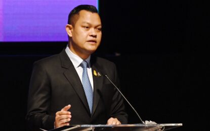 “รมต.ธนกร” มอบนโยบายกรมประชาสัมพันธ์ เน้นย้ำ​ สื่อสาร2ทาง​ สร้างการมีส่วนร่วม นำปัญหาของประชาชนสู่การแก้ไขอย่างแท้จริง ชี้โลกออนไลน์มีบทบาทเพิ่มขึ้น​ คนกรมประชาสัมพันธ์ต้องนำมาปรับใช้ เพื่อให้เกิดประโยชน์สูงสุด​ ช่วยเหลือบรรเทาทุกข์​ประชาชน
