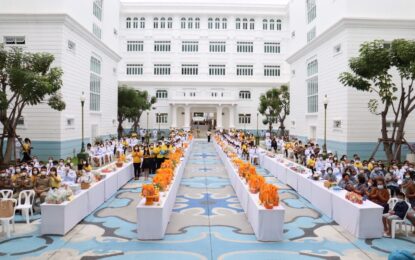 เรวัตฯนายก อบจ.ภูเก็ต มอบหมายรองนายก ร่วมพิธีทำบุญตักบาตร ถวายพระราชกุศล เนื่องในวันคล้ายวันพระบรมราชสมภพพระบาทสมเด็จพระบรมชนกาธิเบศร มหาภูมิพลอดุลยเดชมหาราช บรมนาถบพิตร วันชาติและวันพ่อแห่งชาติ 5 ธ.ค.2565