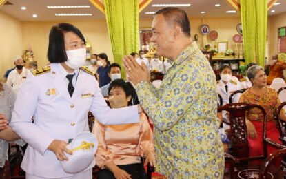 เรวัตฯ นายก อบจ.ภูเก็ต ร่วมงานฉลองตราตั้ง พัดยศ พระครูโฆษิตวิหารธรรม ดำรงตำแหน่งรองเจ้าคณะอำเภอเมืองภูเก็ต