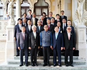 นายกฯ หารือประธานคณะกรรมการการค้าและเศรษฐกิจไทย – ญี่ปุ่น ยืนยันกระชับความสัมพันธ์ทางเศรษฐกิจการค้าการลงทุน ความร่วมมือด้านสิ่งแวดล้อม พลังงานสะอาด และการเกษตร