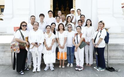 ปังสุด!!! กบ-ปภัสรา นำทีมนักแสดง “สองทระนง” ร่วมบวงสรวง “ศาลหลักเมือง” เอาฤกษ์เอาชัยก่อนเปิดกล้องถ่ายทำ 30 เมษาฯ นี้