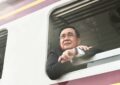นายกฯ ตรวจเยี่ยมโครงการก่อสร้างรถไฟทางคู่ช่วงมาบกะเบา-ชุมทางถนนจิระ อุโมงค์ที่ 1 สถานีรถไฟหินลับ อ.มวกเหล็ก จ.สระบุรี พอใจความก้าวหน้าเป็นไปตามแผน มั่นใจหากโครงการก่อสร้างรถไฟทางคู่ฯ แล้วเสร็จ จะช่วยเพิ่มประสิทธิภาพการเดินขบวนรถได้สะดวก รวดเร็วยิ่งขึ้น