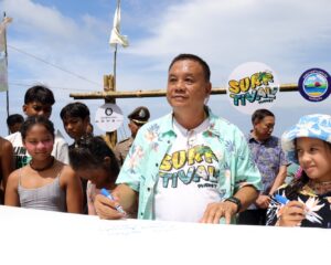 เรวัตฯนายก อบจ.ภูเก็ต เปิดกิจกรรมเซิร์ฟบอร์ด Phuket Surftival