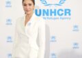 “UNHCR” จัดงานแถลงข่าว เปิดตัวนิทรรศการศิลปะ                                                    “อนุสาวรีย์ไหมพรมแห่งความรัก” โดยอาจารย์ ดร.เตยงาม คุปตะบุตร มีสมาชิกกิตติมศักดิ์                     “ศรีริต้า เจนเซ่น ณรงค์เดช” กองทุนนักธุรกิจหญิงรุ่นใหม่เพื่อผู้ลี้ภัยเข้าร่วมงาน