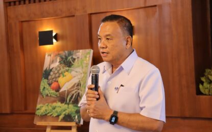 เรวัตฯ นายก อบจ.ภูเก็ต ร่วมงาน Phuket Food Faith 2023