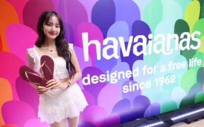 ฮาวายานัส (Havaianas) จัดงาน ‘Make Your Own Havaianas Thailand 2023’ ชวน โบว์ เมลดา แบรนด์แอมบาสเดอร์คนล่าสุด และเน็ต & เจมส์ ศิลปินดังที่ร่วมออนแบบ limited edition PIN เปิดแคมเปญ สุดเอ็กซ์คลูซีฟ ‘Havaianas Collaboration Pin’ เป็นครั้งแรกของครอบครัวฮาวายานัสทั่วโลก