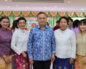 เรวัตฯ นายก อบจ.ภูเก็ต ร่วมพิธีทำบุญทอดผ้าป่าสามัคคีเพื่อการศึกษา ร.ร.เทศบาลปลูกปัญญา ในพระอุปถัมภ์ฯ