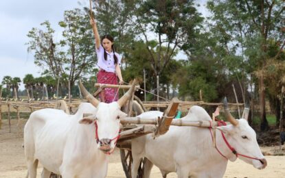 “น้ำฟ้า ธัญญภัสร์” ทุ่มสุดตัว ใน “รักท่วมทุ่ง” กล้าข้ามขีดจำกัดตัวเอง เพื่อพัฒนาฝีมือการแสดง