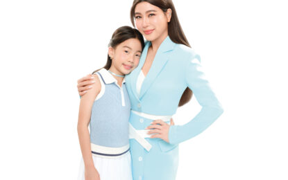 เพราะเป็นคุณแม่บ้านตัวจริงที่ซื้อจริง ใช้จริง มงเลยลงคุณแม่สวยแซ่บ “กุ๊บกิ๊บ” สุมณทิพย์ ชี พร้อมกับลูกสาว “น้องเป่าเปา” คว้าตำแหน่งพรีเซนเตอร์คู่ของแบรนด์ Smart (สมาร์ท)