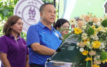 เรวัตฯ นายก อบจ.ภูเก็ต เปิดโครงการงานวันสิ่งแวดล้อมโลก ประจำปี 2567