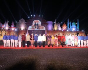 อบจ.ภูเก็ต จัดอย่างยิ่งใหญ่ “งานแสดงแสง สี เสียง ละครอิงประวัติศาสตร์ท้าวเทพกระษัตรี ท้าวศรีสุนทร” ประจำปี 2568