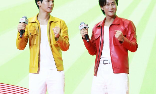 พี่จอง-คัลแลน เสิร์ฟความฟินด้อมใจฟู “ร้องเล่น-เต้น-ซึ้ง” ครั้งแรก แฟนคลับล้นทะลัก กับกิจกรรม “MISO ซ่า ฮีเสิร์ฟ ใจฟู Party”