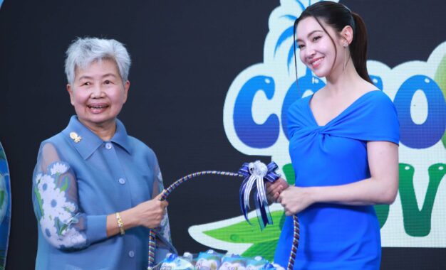 “เบลล่า-มิว” ชวนดื่มน้ำมะพร้าวแท้ 100 % Cocolove เปิดแคมเปญ Love yourself , Drink for your health