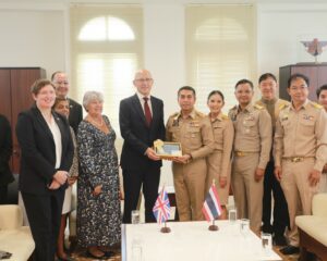 เรวัตฯ นายก อบจ.ภูเก็ต มอบหมายให้ รองนายก อบจ.ภูเก็ต ร่วมประชุมหารือการพัฒนาการท่องเที่ยวเชิงสุขภาพกับเอกอัครราชทูตอังกฤษ
