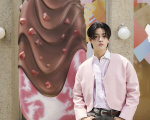 แม็กนั่ม เสิร์ฟความฟินให้สุดไปอีกขั้น กับไอศกรีมรสชาติใหม่ STRAWBERRY PANNA  พร้อมรังสรรค์เมนูสุดพิเศษร่วมกับคาเฟ่สุดฮิต Holiday Pastry