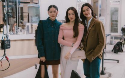 เปิดโปรเจกต์ ซีรีส์แซฟฟิก   “Roller Coaster the Series : รักขบวนนี้หัวใจเกือบวาย” เตรียมพาคนดูนั่งรถไฟเหาะ  พร้อมลงจอ 13 ส.ค.นี้ ทางช่อง 3