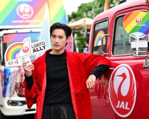 เจแปนแอร์ไลน์ เนรมิตขบวนไพรด์พาเหรดสุดอลังการ “Journey on the Rainbow Sky” ฉลองถนนสีรุ้งแห่งความเท่าเทียมใจกลางกรุงเทพฯ ในงาน “LOVE PRIDE PARADE BANGKOK 2025”