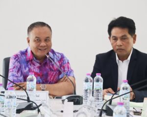 เรวัตฯ นายก อบจ.ภูเก็ต ประชุมคณะกรรมการการศึกษา ครั้งที่ 3/2568 พิจารณาแผนพัฒนาการศึกษาและนโยบายด้านศาสนาและวัฒนธรรม