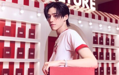 Step into FOREVER SUMMERLAND – SUMMER DRIZZLE  เพราะซัมเมอร์ของ COLORS CULTURE ไม่เคยหายไปแม้ในวันฝนตก— มาร่วมสัมผัสซัมเมอร์ในแบบใหม่ ที่ยังเต็มไปด้วยพลังและความสดใสในงาน  “FOREVER SUMMERLAND – SUMMER DRIZZLE” พร้อมคอลเลกชันที่ออกแบบมาเพื่อให้คุณสนุกกับการแต่งตัวได้ในทุกวัน 📍11 – 16 มิถุนายน 2568  ที่ Beacon Zone , ชั้น 1, Central World