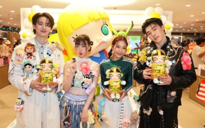 POP MART เปิดสาขาใหม่อย่างเต็มรูปแบบ ณ ศูนย์การค้าสยามเซ็นเตอร์ พร้อมเปิดตัวคอลเลคชัน “MEGA SPACE MOLLY 400% Mango Sticky Rice” ครั้งแรกของโลก!
