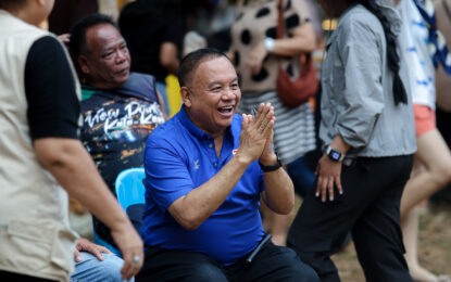 เรวัตฯ นายก อบจ.ภูเก็ต ร่วมพิธีเปิดงาน “ถนนสายผลไม้ X Arts Festival” ส่งเสริมเศรษฐกิจ ศิลปวัฒนธรรม และการท่องเที่ยวชุมชน