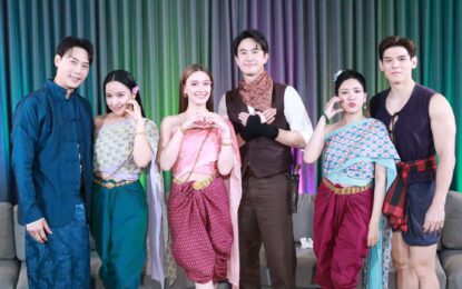 “แม็ค – แจ็คกี้” นำทีม “3 สาวโคกอีแร้ง” บุก “เปิดกองวิก 3” เล่าหมดเปลือกเบื้องหลังสุดฮา หลุดขำกระจาย!