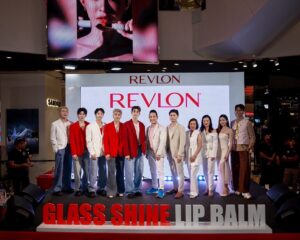 Revlon Thailand จัดงานเปิดตัว ผลิตภัณฑ์ใหม่ Revlon Super Lustrous Glass Shine Lip Balm 10 เฉดสีสุดจึ้ง!!! ดึงคนดัง “มายด์ ลภัสลัล-โฮม Homeless Makeup” และ วง PERSES ร่วมแจมความแวววาวสุดคึกคัก