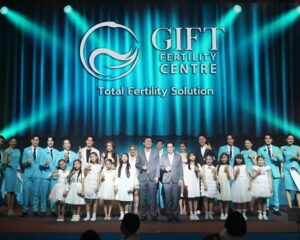 กิฟท์ เฟอร์ทิลิตี้ ฉลองก้าวสำคัญสุดยิ่งใหญ่ ขนทัพดารา-นักแสดง ร่วมเผยโฉมแบรนด์ใหม่ สู่การเป็นศูนย์กลางนวัตกรรมด้านการเจริญพันธุ์แบบครบวงจร ตอกย้ำจุดยืนความเชี่ยวชาญ การเข้าถึงง่าย และการดูแลอย่างครอบคลุมในทุกเส้นทางสู่ความเป็นครอบครัว