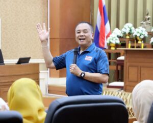 เรวัตฯ นายก อบจ.ภูเก็ต พบปะเครือข่ายสตรีมุสลิมะห์ 3 อำเภอ ร่วมขับเคลื่อนภารกิจพัฒนาจังหวัด