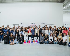 ‘Art Beyond Canvas’ โดย Dib Bangkok x BU ปิดฉากลงอย่างสวยงาม  ตอกย้ำความสำเร็จของโครงการฯ สร้างบุคลากรคุณภาพให้วงการศิลปะไทย
