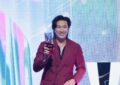 ที่สุดแห่งปี “หนุ่ม กรรชัย – เชอรี่” คว้ารางวัลเกียรติยศ จากเวที “FEED X KHAOSOD AWARDS 2025” “ลีน่า – หมิว” ควงคู่ “สมิธ – BLYSS” เรียกเสียงกรี๊ดสนั่นฮอลล์!