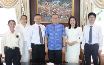 เรวัตฯ นายก  อบจ.ภูเก็ต ให้การต้อนรับผู้อำนวยการวิทยาลัยเทคนิคภูเก็ต หารือแนวทางความร่วมมือพัฒนาการศึกษาและยกระดับทักษะเยาวชนภูเก็ต