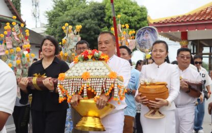 เรวัตฯ นายก อบจ.ภูเก็ต  อบจ.ภูเก็ต เป็นประธานพิธีทอดกฐินสามัคคี ประจำปี 2568 เพื่อบูรณะสิงขร ณ วัดถาวรคุณาราม (วัดแสนสุข)