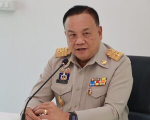 เรวัตฯ นายก มอบเงินสนับสนุนโครงการพัฒนาศักยภาพสตรีอาสาสมัครรักษาดินแดนจังหวัดภูเก็ต