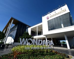 WONDARA – The Power of Flower – Immersive Exhibition แลนด์มาร์กท่องเที่ยวแห่งใหม่ จ.ระยอง ชวนให้สัมผัสกับพลังแห่งดอกไม้แบบ 4 มิติ เปิดให้เข้าชมแล้ววันนี้ จองบัตรเข้าชมได้ทาง Zipevent